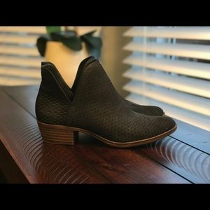 Lucky Baley Perforated Chop Out Booties, Size 7.5